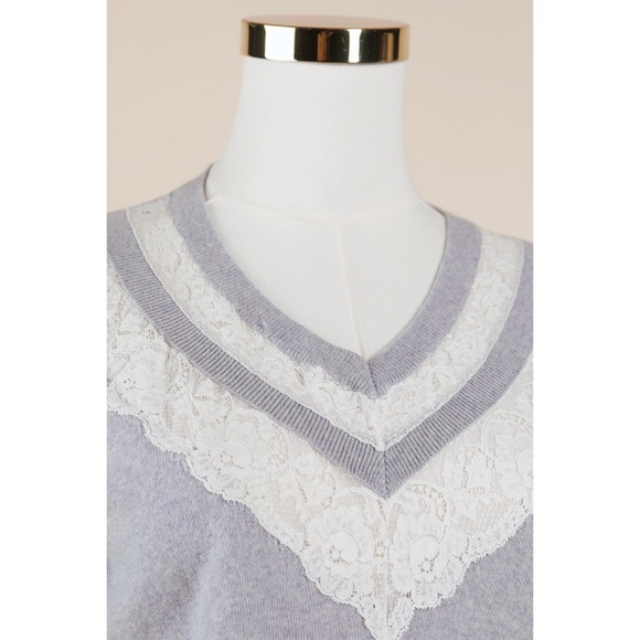 Sz S Rebecca Taylor Light Grey Merino Wool Pullover Sweater Lace Trim V Neck GUC - Picture 2 of 5